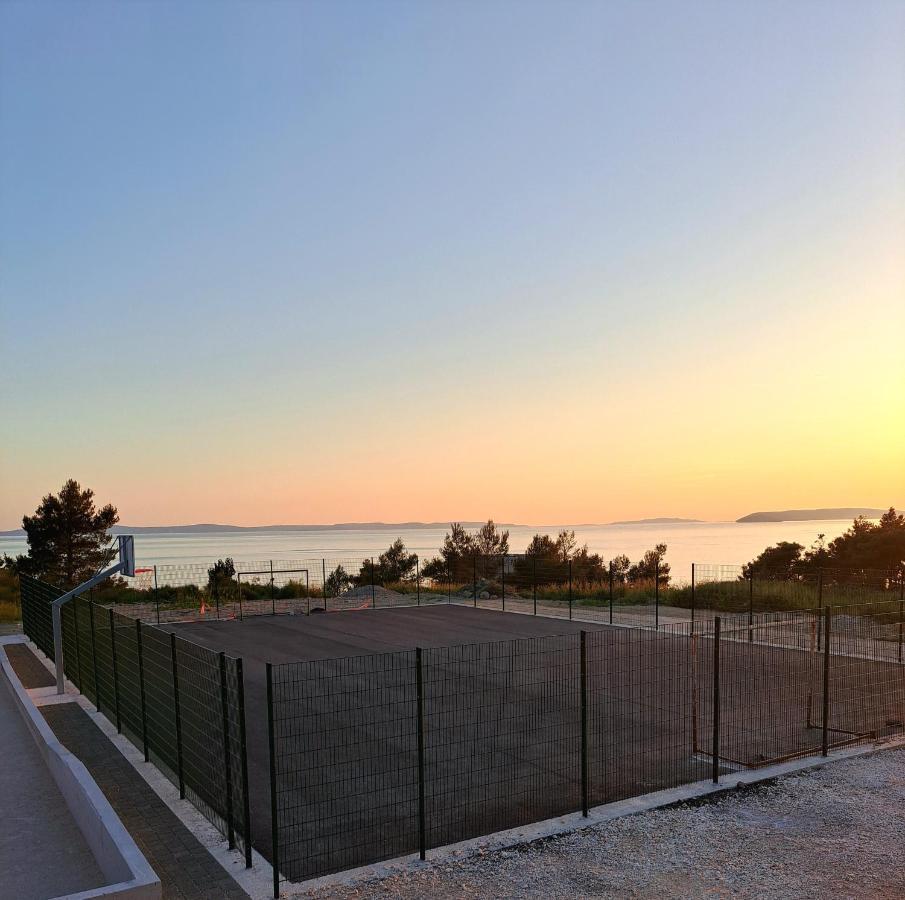 Lifestyle Apartment Podstrana Kültér fotó