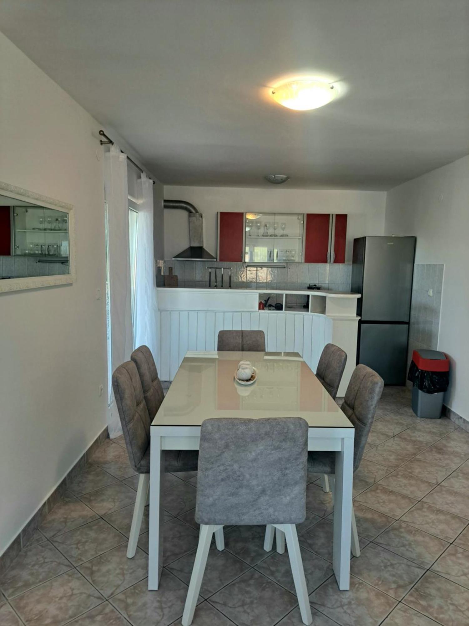 Lifestyle Apartment Podstrana Kültér fotó